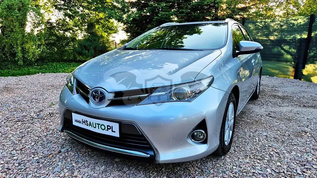 Toyota Auris II 1.8 HSD Luna 2013
