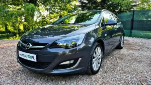 Opel Astra J 1.4 Turbo Exklusiv 2013