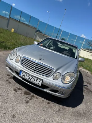 Mercedes-Benz E W211 220 CDI Automatik Elegance 2002