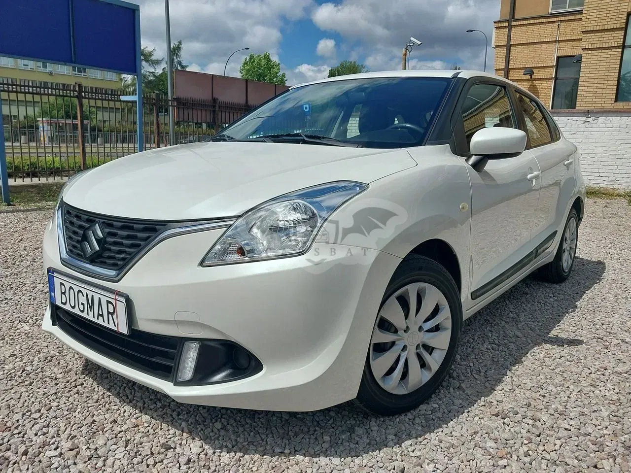 Suzuki Baleno (Esteem) 1.2 Premium Plus 2017
