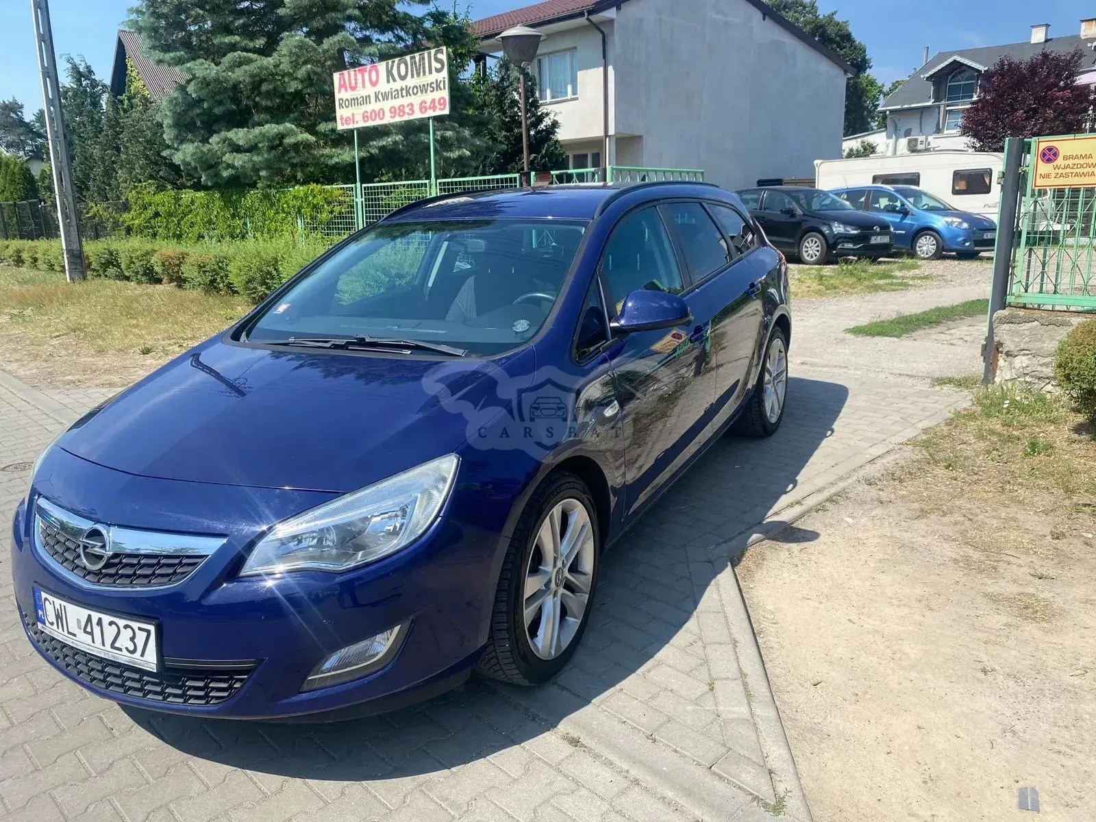 Opel Astra J 2011