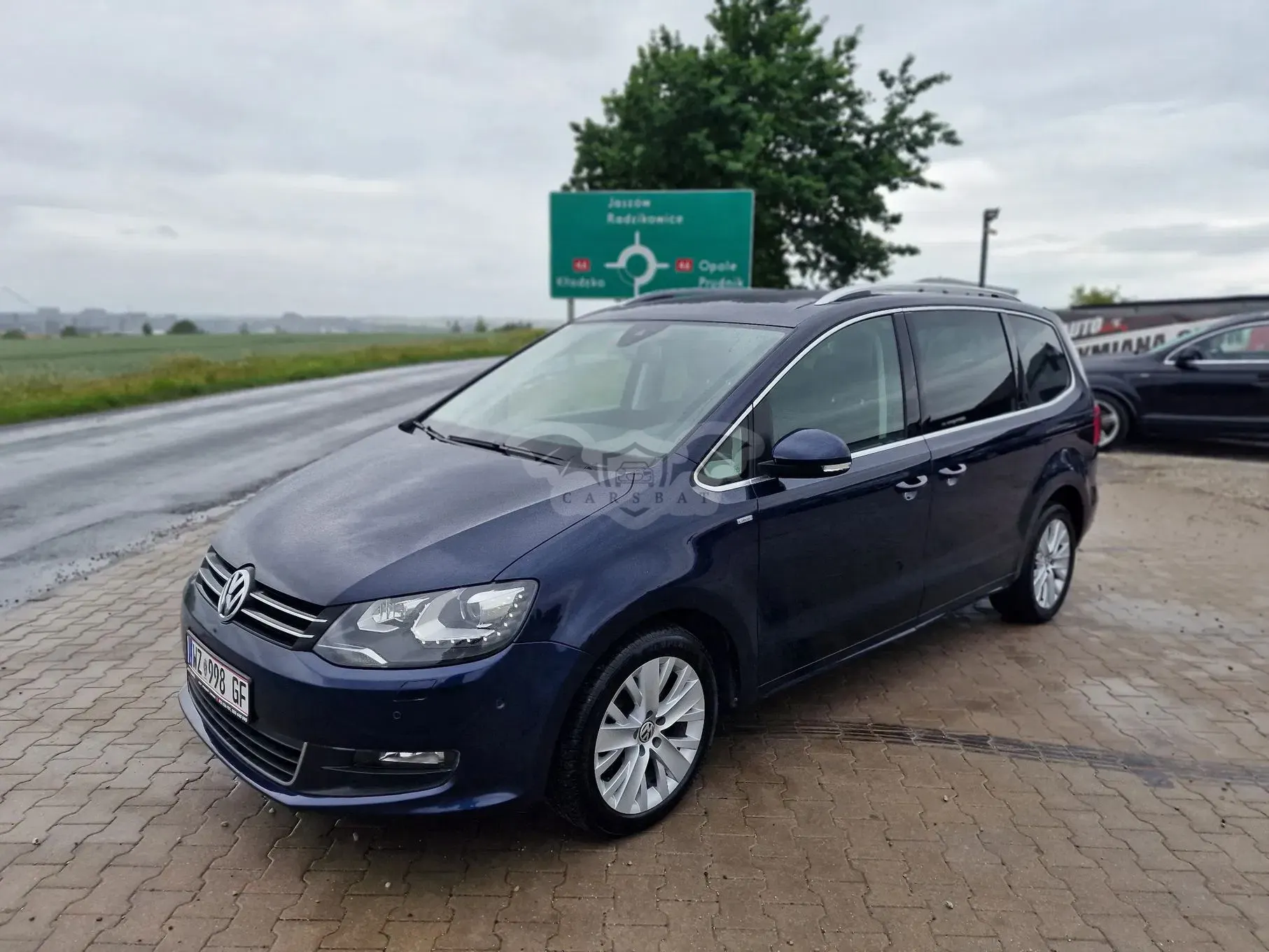 Volkswagen Sharan II 2.0 TDI BlueMotion Technology Life 2013