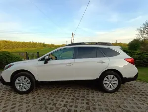 Subaru Outback V 2.5i Lineartronic Active 2018