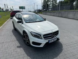 Mercedes-Benz GLA 250 4-Matic AMG Line 2016