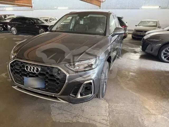 Audi Q5 FY 2021