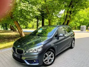 BMW 2 Series 218d 2016