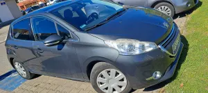 Peugeot 208 I 1.2 VTi Access 2015