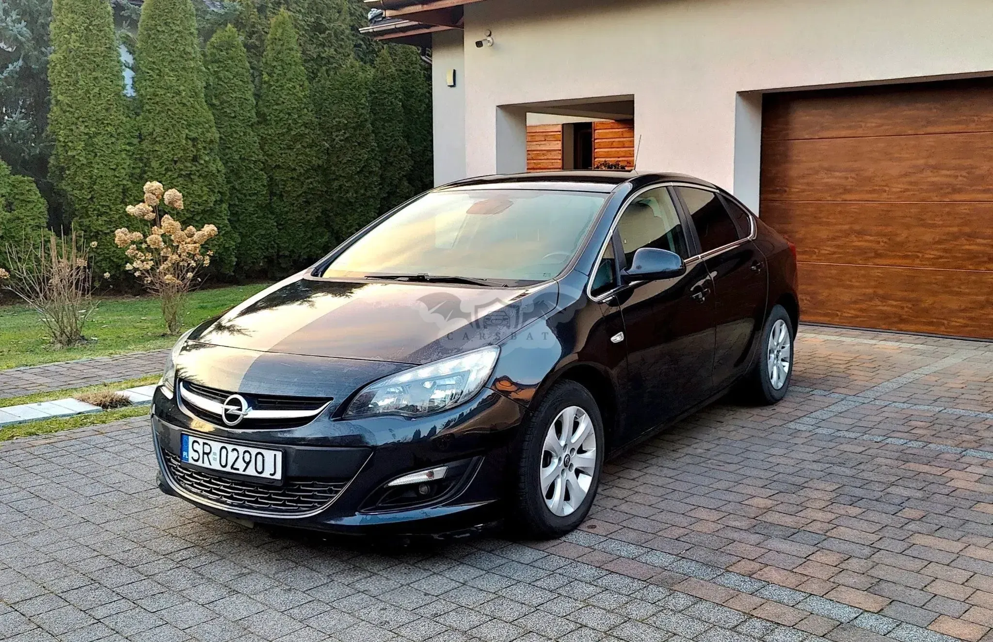 Opel Astra J 1.4 T Business 2016