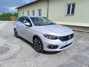Fiat Tipo II 1.4 T-Jet Lounge 2017