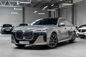 BMW 7 Series G70 2024