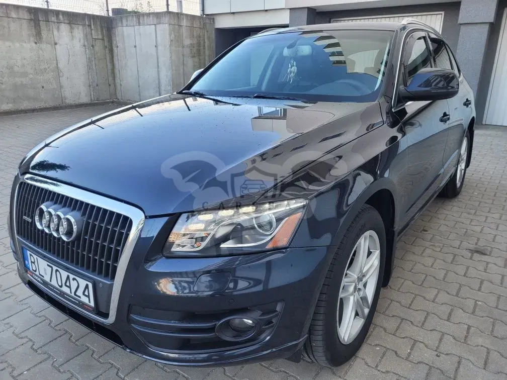 Audi Q5 8R 2.0 TFSI quattro tiptronic 2012