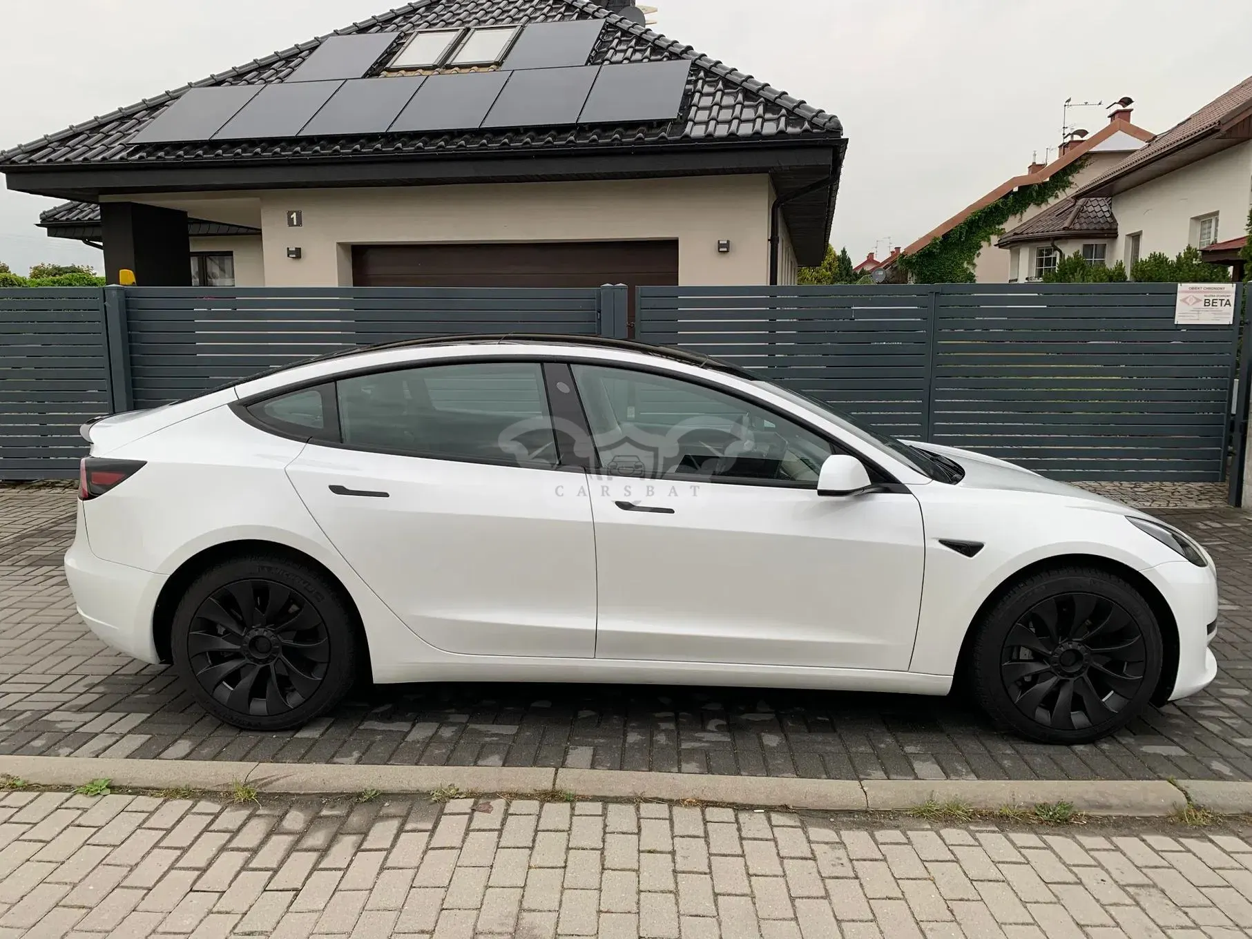 Tesla Model 3 2023