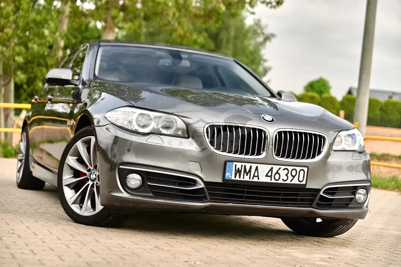 BMW 5 Series F10/F11 525d xDrive Modern Line 2013