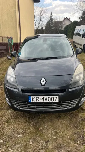 Renault Grand Scenic III Gr 1.6 dCi Energy Bose Edition 2011
