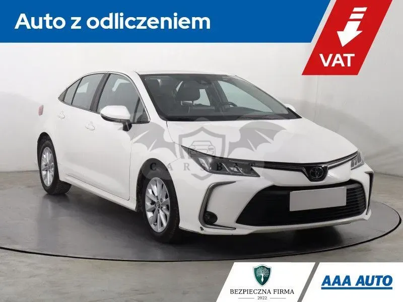 Toyota Corolla Seria E16 2022