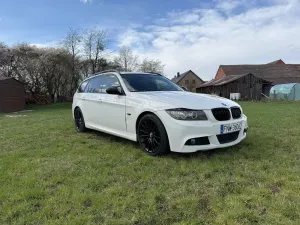 BMW 3 Series E90/E91/E92/E93 318d 2008