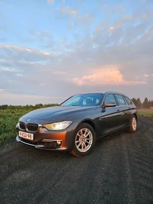 BMW 3 Series F30/F31 320d Efficient Dynamics Edition Edition Luxury Line Purity 2013