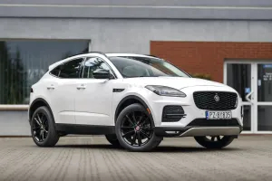 Jaguar E-Pace P250 AWD R-Dynamic 2022