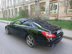 Mercedes-Benz CLS C218 63 AMG 2011