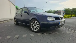 Volkswagen Golf IV 1.6 Basis 2000