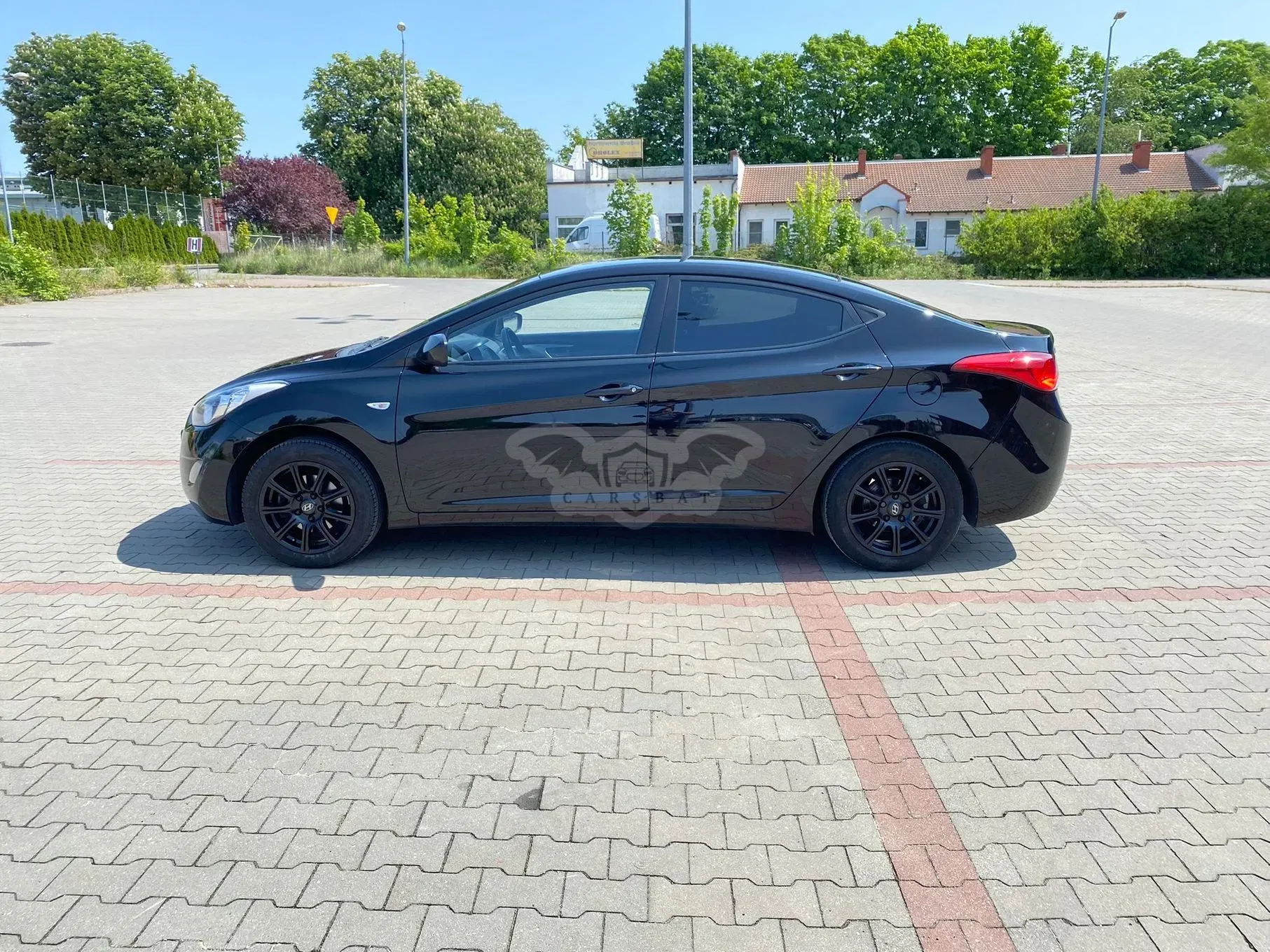 Hyundai Elantra V 1.6 Classic + 2013