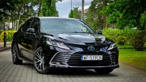 Toyota Camry 2.5 Hybrid Prestige CVT 2021