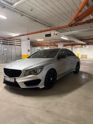 Mercedes-Benz CLA I 220 (CDI) d 7G-DCT AMG Line 2015