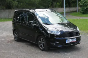 Ford Tourneo Courier 1.5 TDCi Sport 2015