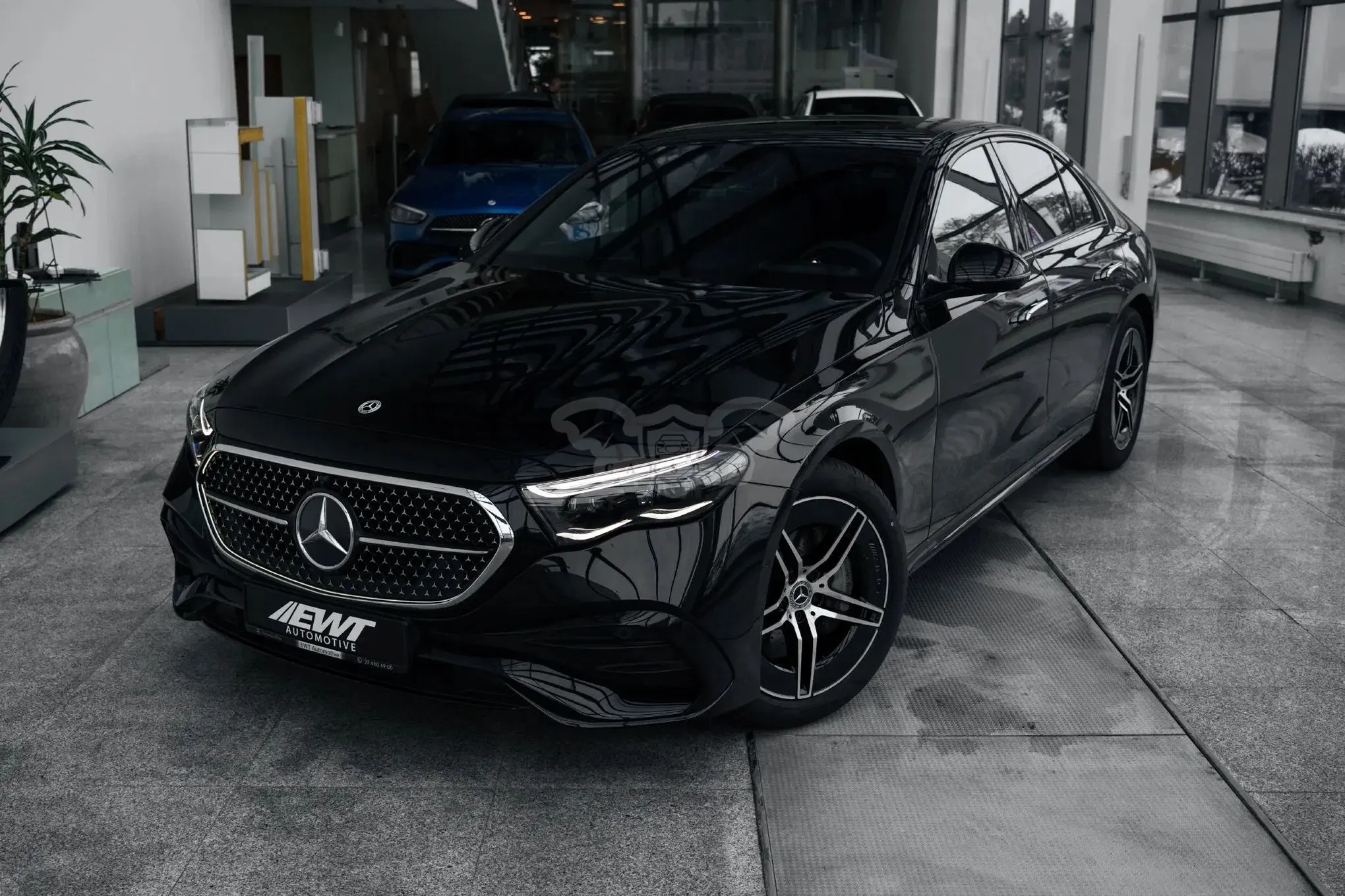 Mercedes-Benz E W214 200 mHEV 4-Matic AMG 9G-Tronic 2025