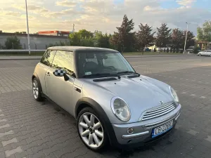 Mini Cooper Standard 2004