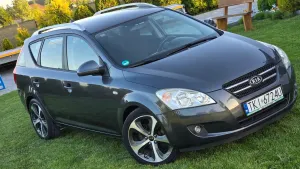 Kia Ceed I 1.4 CVVT Attract 2009