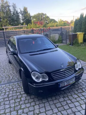 Mercedes-Benz C W203 220 CDI Avantgarde 2005