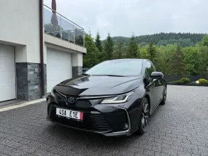 Toyota Corolla Seria E21 1.8 Hybrid Executive 2022