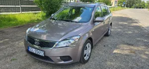 Kia Ceed I 1.4 Comfort + 2011