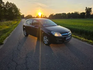 Opel Astra H 1.4 Enjoy 2009