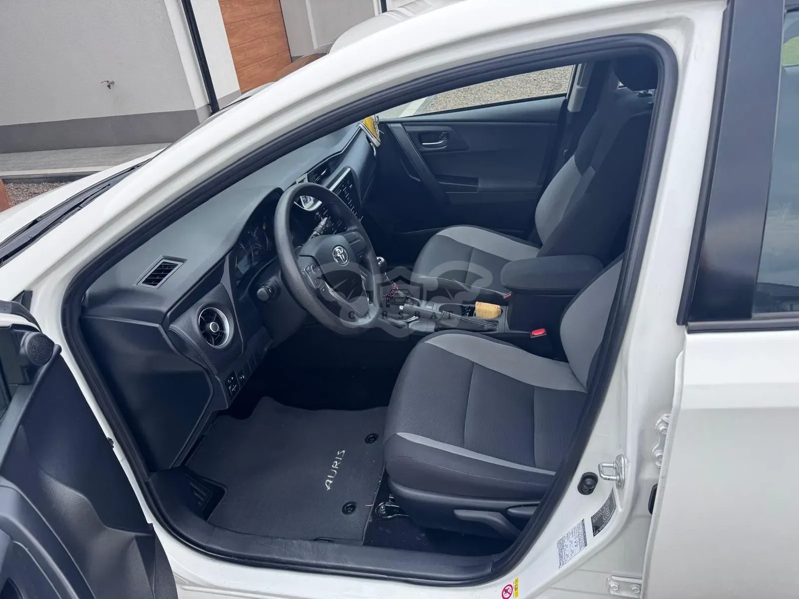 Toyota Auris II 1.33 VVT-i Active 2018