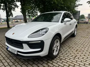 Porsche Macan I Standard 2022
