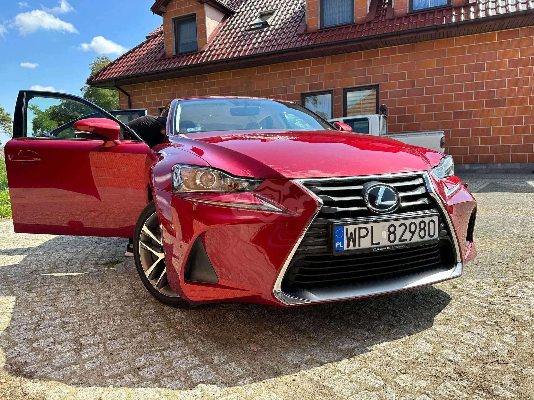 Lexus IS III 200t Elegance 2016