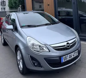 Opel Corsa D 1.4 16V Innovation 110 Jahre 2012