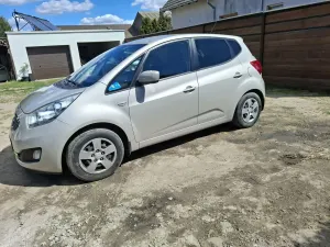 Kia Venga 1.6 L 2011