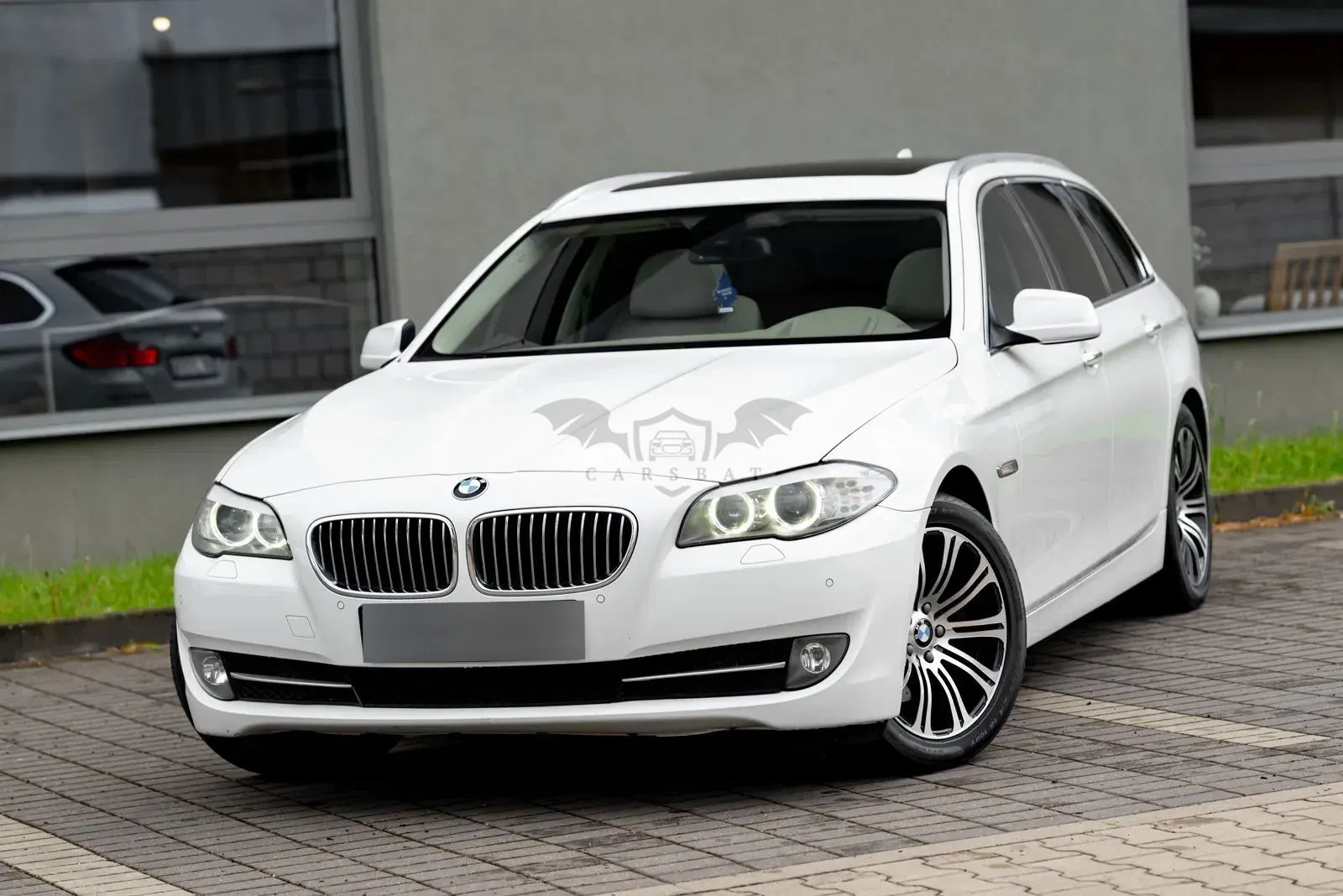 BMW 5 Series F10/F11 2011