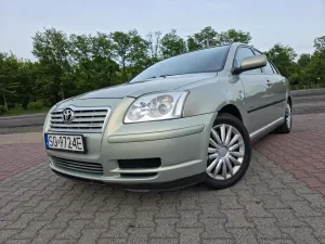 Toyota Avensis II 2.0 D-4D Sol 2005