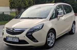Opel Zafira C 2012