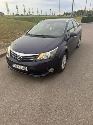 Toyota Avensis III 1.8 Sol plus NAVI MS 2012