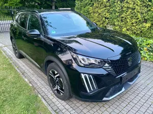Peugeot 2008 II 1.2 PureTech Allure S&S 2024