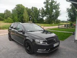 Volkswagen Passat B7 2.0 TDI Trendline 2013