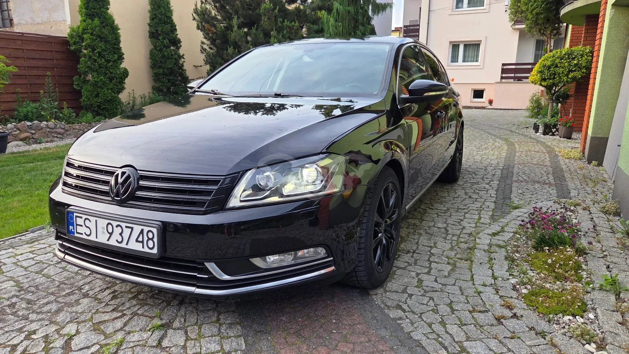 Volkswagen Passat B7 2.0 TSI Highline DSG 2012