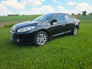 Renault Fluence (SM3) 1.6 16V Privilege 2010