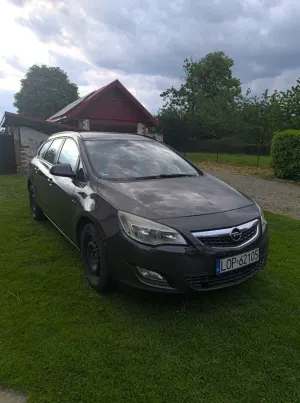 Opel Astra J 1.7 CDTI Cosmo 2012