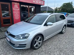 Volkswagen Golf VII 1.6 TDI DPF BlueMotion 2013